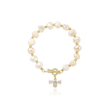 Load image into Gallery viewer, Pearl Little Bee Bracelet