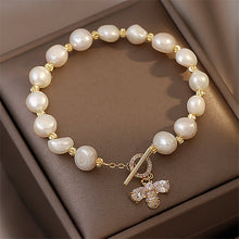 Load image into Gallery viewer, Pearl Little Bee Bracelet