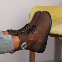 Load image into Gallery viewer, New Fashion Lace Up Platform  Boots