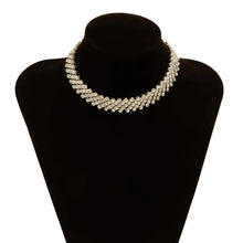 Load image into Gallery viewer, Crystal Collar Chain Choker