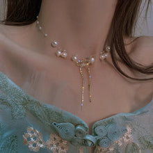Load image into Gallery viewer, Elegant Delicate Pearl Pendant  Necklace