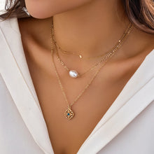 Load image into Gallery viewer, 3Pcs/Set Classic Hollow Geometric Pendant Necklace