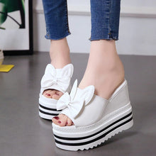 Load image into Gallery viewer, Casual Platform Butterfly-Knot Sandals