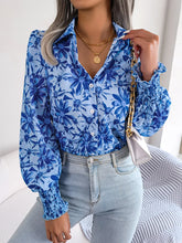 Load image into Gallery viewer, Lantern Sleeve Flower Lapel Shirt