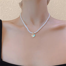 Load image into Gallery viewer, Elegant Exquisite Light Luxury Pearl Heart Pendant
