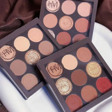 Load image into Gallery viewer, Delicate Eyeshadow Palette Shimmer Shiny Sequins Acrylic