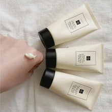 Load image into Gallery viewer, Hand Cream Pear/lime Extract Vitamin E Deeply Moisturizing Hydrating