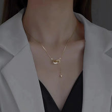 Load image into Gallery viewer, Elegant Exquisite Light Luxury Pearl Heart Pendant