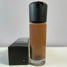 Load image into Gallery viewer, Foundation Long Wear Oil-Control  Matte