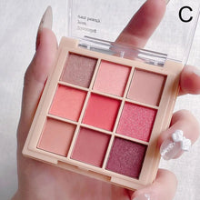Load image into Gallery viewer, 40 Colors Eyeshadow Palette Glitter