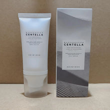 Load image into Gallery viewer, Centella Essence Whiten Moisturizing Hydrating Moisturizing And