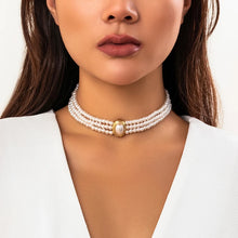 Load image into Gallery viewer, Multilayer Vintage Pearl Choker
