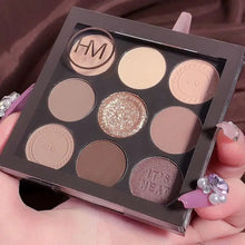 Load image into Gallery viewer, Delicate Eyeshadow Palette Shimmer Shiny Sequins Acrylic