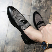 Load image into Gallery viewer, Luxury Loafers Dress Shoes Fashion Thick Sole Stripes