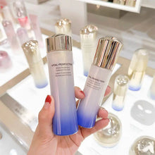 Load image into Gallery viewer, Face Lotion/Emulsion White Revitalizing Soft Enrich
