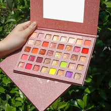 Load image into Gallery viewer, 40 Colors Eyeshadow Palette Glitter