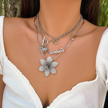 Load image into Gallery viewer, 4Pcs Creative Vintage Big Rose Flower Heart Pendant Choker