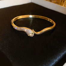 Load image into Gallery viewer, Exquisite Simple Snake Bracelet Fashion Elegant