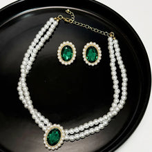 Load image into Gallery viewer, Elegant Delicate Pearl Zircon Pearl