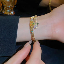 Load image into Gallery viewer, Exquisite Simple Snake Bracelet Fashion Elegant