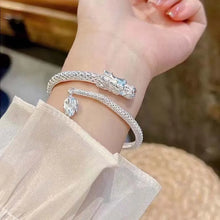 Load image into Gallery viewer, Fashion Chinese Style Zodiac Dragon Bangle
