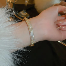Load image into Gallery viewer, New Exquisite Geometric Opening Bracelet Fashion Elegant