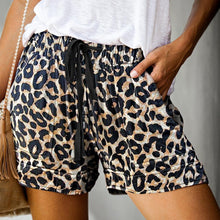 Load image into Gallery viewer, Drawstring Shorts Pockets