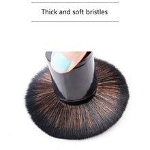 Load image into Gallery viewer, Makeup Retractable Brush Head Soft Portable Blush Brush
