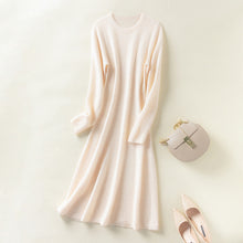 Load image into Gallery viewer, Cashmere and Wool Knitting Dress