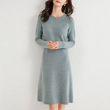 Load image into Gallery viewer, Cashmere and Wool Knitting Dress