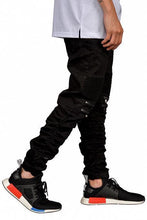 Load image into Gallery viewer, Mulisha Stacked Leg Joggers (Black)