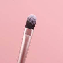Load image into Gallery viewer, 1pcs Double-ended Makeup Brush Nose Shadow Eyeshadow Blush Highlighter