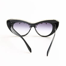 Load image into Gallery viewer, Oversize Cat Eye Sunglasses Luxury Crystal