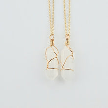 Load image into Gallery viewer, Fashion Opal Stone Hexagonal Column Crystal Necklaces Natural Red