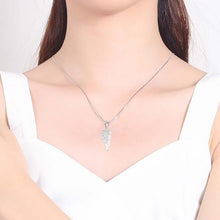 Load image into Gallery viewer, Diamond Necklace Pendant Girl Love Heart