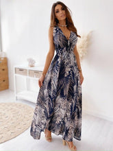 Load image into Gallery viewer, New Print Open Back Bandage Dress - Sophornlilly