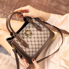 Load image into Gallery viewer, New Fashion Plum Blossom Lock Retro All match Lady Shoulder