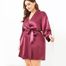 Load image into Gallery viewer, New Satin Bridesmaid Robes,White Faux Silk Wedding Bridal Sisters