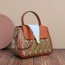 Load image into Gallery viewer, New Women Portable Messenger Bag European and American Printing