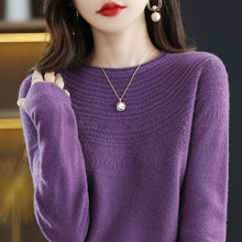 Load image into Gallery viewer, New Seamless One-line Ready-to Wear Sweater