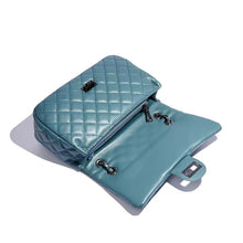 Load image into Gallery viewer, Diamond Quilted Pattern Chain Shoulder Bag Soft
