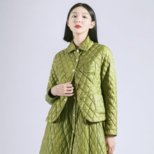 Load image into Gallery viewer, New Fashion Leisure High end Diamond Women's Short Light Autumn