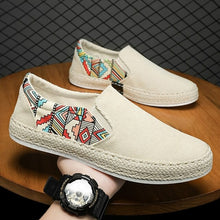 Load image into Gallery viewer, Casual Low top Corduroy Shoes