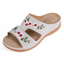 Load image into Gallery viewer, New Retro Summer Sandals Flowers Flat Sandals Ladies Casual