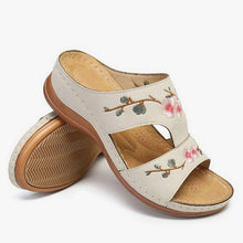 Load image into Gallery viewer, New Retro Summer Sandals Flowers Flat Sandals Ladies Casual
