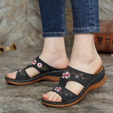 Load image into Gallery viewer, New Retro Summer Sandals Flowers Flat Sandals Ladies Casual