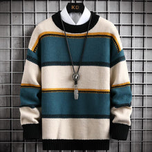 Load image into Gallery viewer, Men Thick Warm Loose Sweater