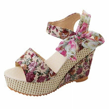 Load image into Gallery viewer, Lace Wedge Sandals