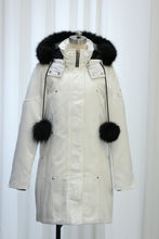 Load image into Gallery viewer, Long Down Jacket