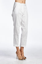 Load image into Gallery viewer, Women's White Stretch Capris